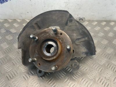 Лот: 23018024. Фото: 1. поворотный кулак Hyundai IX35... Двигатель и элементы двигателя