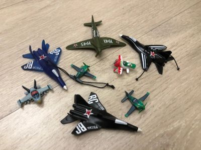 Лот: 15393186. Фото: 1. Самолетики маленькие одним лотом. Игрушки