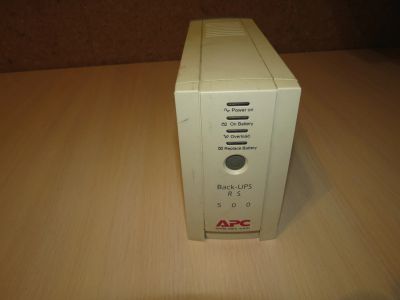 Лот: 16867350. Фото: 1. ИБП apc back-ups rs 500. ИБП, аккумуляторы для ИБП