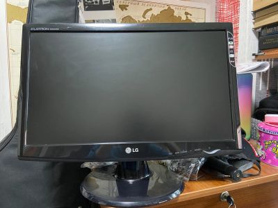 Лот: 18456628. Фото: 1. Монитор lg w2043se. ЖК-мониторы