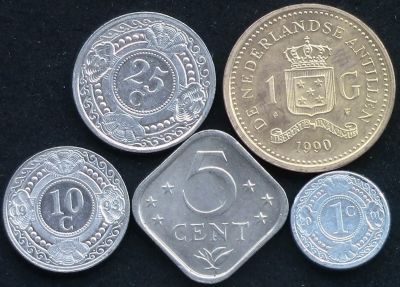 Лот: 6179530. Фото: 1. Нидерландские Антиллы 5 монет... Австралия и Океания