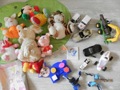 Лот: 3431483. Фото: 1. игрушки ( мягкие и машинки модельки... Развивающие