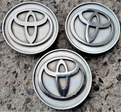 Лот: 15660659. Фото: 1. Колпачок для литого диска Toyota... Колпаки