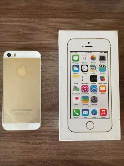 Лот: 7642912. Фото: 1. Iphone 5S/32гига/золотой. Смартфоны