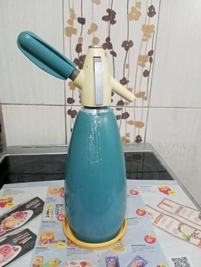 Лот: 25124478. Фото: 1. Сифон для газирования напитков... Чайники, кофемашины, кулеры