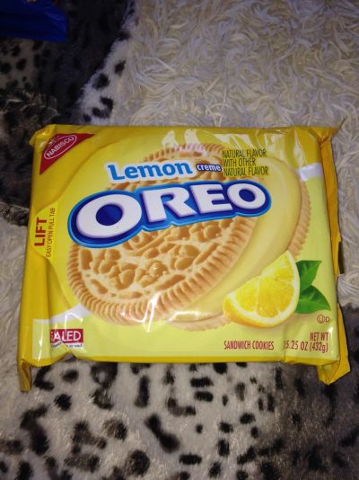 Лот: 4077674. Фото: 1. Печенье Oreo Lemon creme. Печенье, вафли, пряники