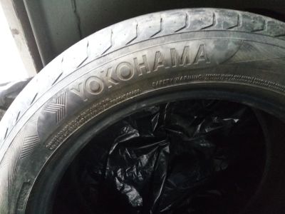 Лот: 17493910. Фото: 1. Летние шины Yohokama 225/50 R17. Шины