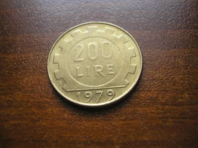 Лот: 8286007. Фото: 1. 200 лир 1979 года. Италия. Европа