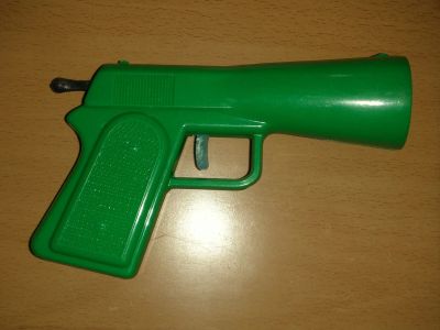Лот: 12976584. Фото: 1. Игрушка.Пистолет стреляющий шариками... Игрушки