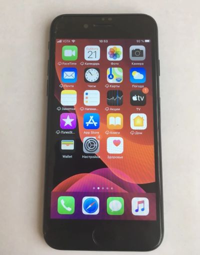 Лот: 15684165. Фото: 1. Iphone 7 32 GB Black/Черный. Смартфоны