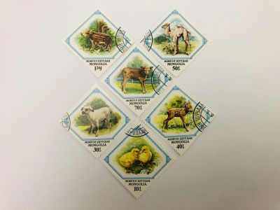 Лот: 23314244. Фото: 1. Маленькие животные: Цыпленок... Марки