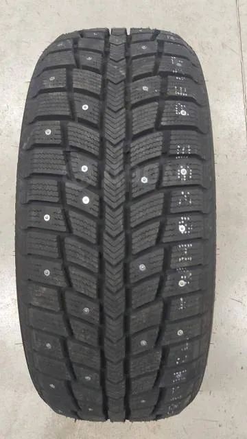 Лот: 20830575. Фото: 1. Зимняя резина 195/55 R-15 "Dynamo... Шины