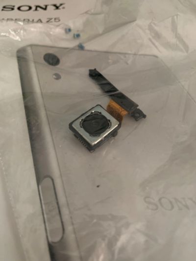 Лот: 15804112. Фото: 1. Основная камера Sony Xperia z5. Видео- и фотокамеры