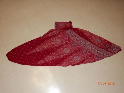 Лот: 7350513. Фото: 1. Штаны - юбка 42 размер. Брюки, шорты, джинсы