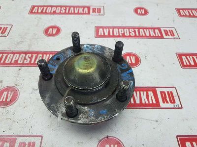 Лот: 20897121. Фото: 1. Ступица Mitsubishi Airtrek CU2W... Кузов