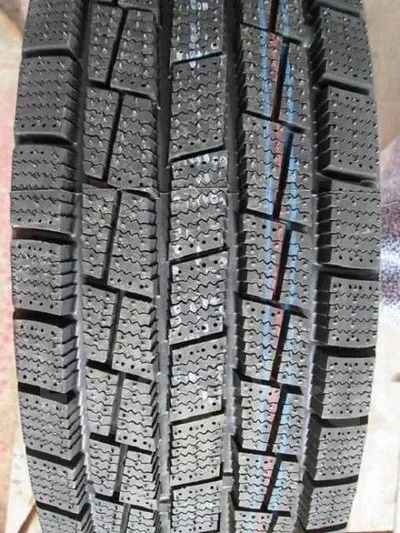 Лот: 12951262. Фото: 1. Шина грузовая 215/70 R-15 LT Hankook... Шины