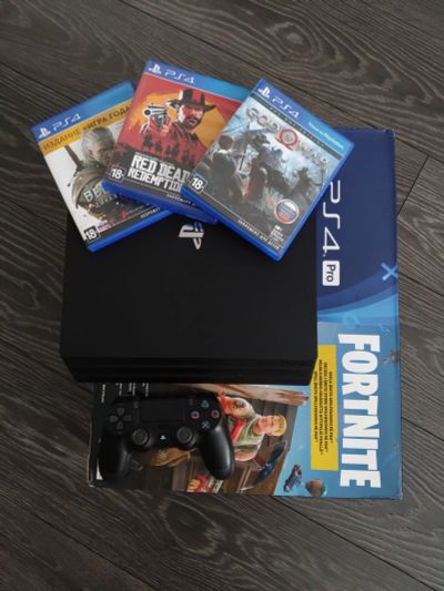 Лот: 15028926. Фото: 1. Консоль Sony PlayStation 4 Pro... Игровые приставки, консоли
