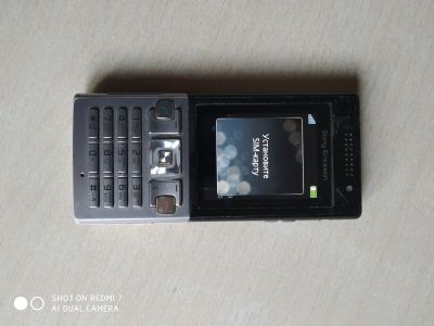 Лот: 18156079. Фото: 1. Sony Ericsson T700. Кнопочные мобильные телефоны