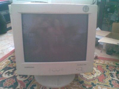 Лот: 614193. Фото: 1. Samsung SyncMaster 550b. ЭЛТ-мониторы