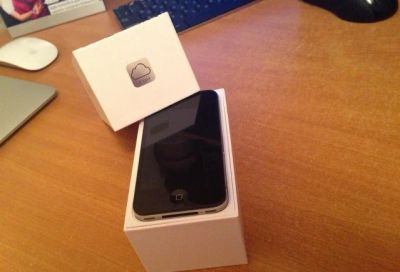 Лот: 4902791. Фото: 1. iPhone 4s 32gb. Смартфоны
