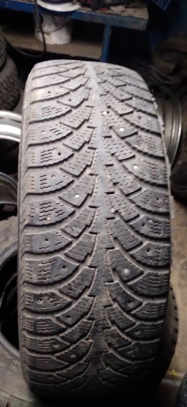 Лот: 21129503. Фото: 1. 1 шт 185-60-15 Nokian Hakkapelitta... Шины