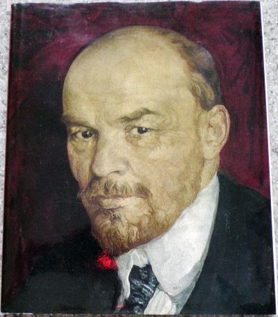Лот: 16147847. Фото: 1. Книга. Владимир Ильич Ленин. Иллюстрации... Книги