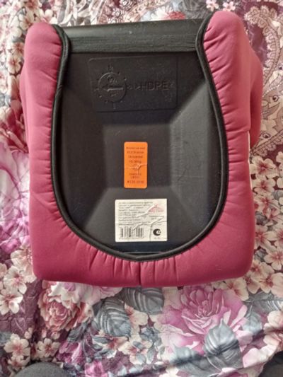 Лот: 21140662. Фото: 1. Бустер 2. Детские автокресла