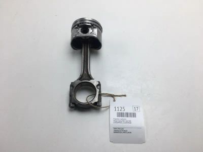 Лот: 20373914. Фото: 1. Поршень с шатуном Nissan Sunny... Двигатель и элементы двигателя