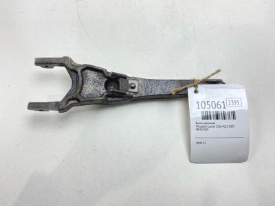 Лот: 25000810. Фото: 1. Вилка сцепления Mitsubishi Lancer... Двигатель и элементы двигателя