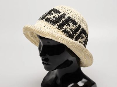 Лот: 24974443. Фото: 1. Панама Fendi. Шарфы, платки