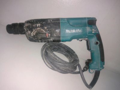Лот: 8596956. Фото: 1. Продам перфоратор Makita HR2450... Электроинструмент