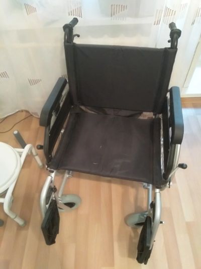 Лот: 14701841. Фото: 1. Инвалидная коляска. Реабилитация, уход за больными