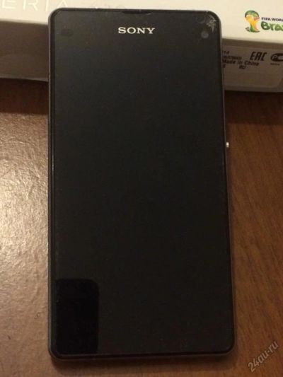 Лот: 6440947. Фото: 1. Sony xperia z1 compact читать... Смартфоны