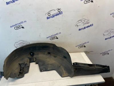 Лот: 22769516. Фото: 1. подкрылок Citroen C-Elysee D. Другое (автозапчасти)