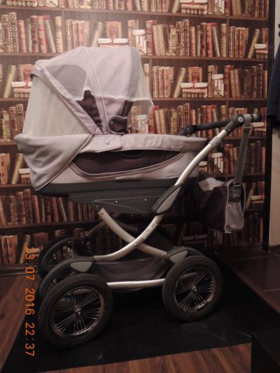 Лот: 7882141. Фото: 1. Коляска GEOBY BABY LUX. Коляски