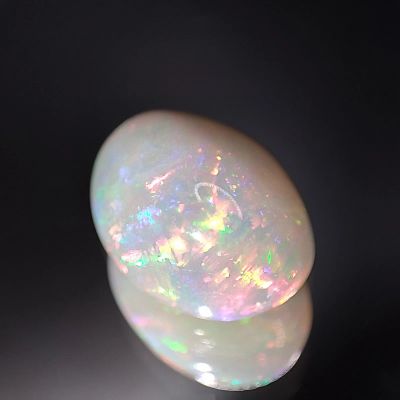 Лот: 21346712. Фото: 1. Кабошон: 5.90 ct. Опал овал (Эфиопия... Драгоценные и поделочные камни