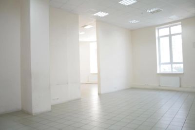 Лот: 7307697. Фото: 1. Ищем площадь в удобном месте... Коммерческая недвижимость