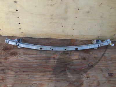 Лот: 18529799. Фото: 1. Усилитель бампера Nissan Sunny... Кузов