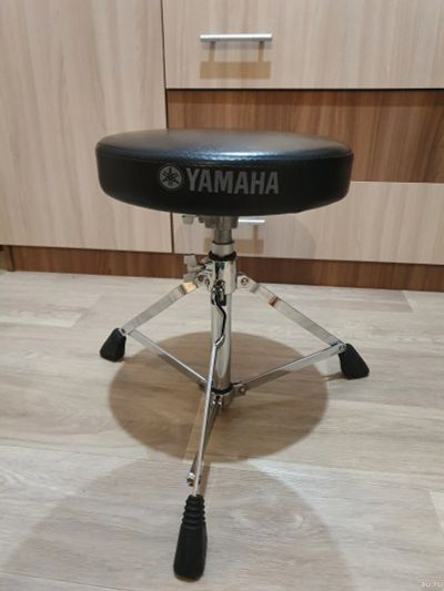 Лот: 18274744. Фото: 1. Стул барабанщика Yamaha DS550U. Ударные