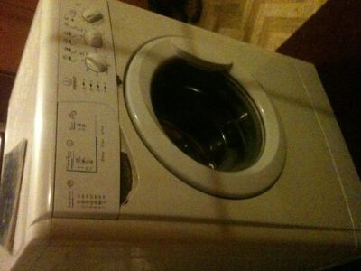 Лот: 4889292. Фото: 1. Стиральная машина Indesit WIL... Стиральные машины