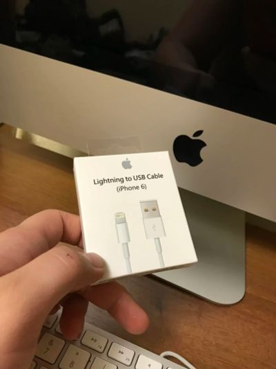 Лот: 11084106. Фото: 1. Шнур Apple. Зарядные устройства, блоки питания, адаптеры сетевые для смартфонов