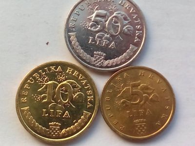 Лот: 16086490. Фото: 1. Набор монет Хорватии. И ещё с... Наборы монет