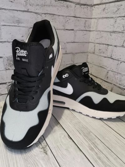 Лот: 20268713. Фото: 1. Кроссовки Nike. Кеды, кроссовки, слипоны