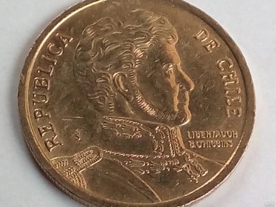 Лот: 16795749. Фото: 1. Монета Чили 10 песо, 2006. Америка