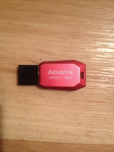 Лот: 8318235. Фото: 1. USB флэш карта 4Gb. USB-флеш карты