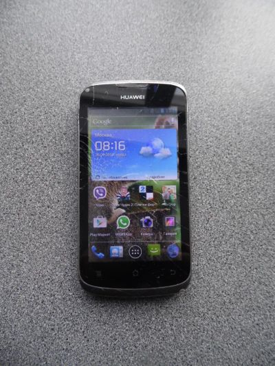 Лот: 6783095. Фото: 1. Huawei U8815 разбит экран. Смартфоны