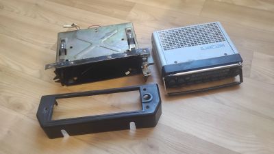 Лот: 2916850. Фото: 1. Ретро радио Урал Авто-2 _ Полный... Электрооборудование