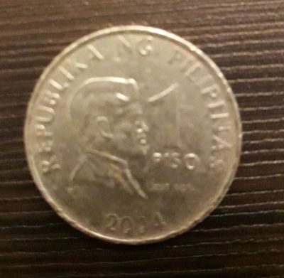 Лот: 13054426. Фото: 1. 1 piso 2004, Филиппины. Азия