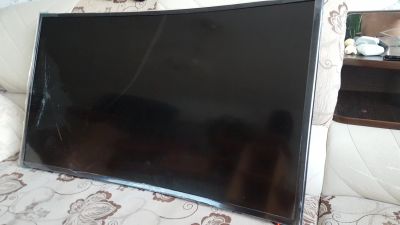 Лот: 12147468. Фото: 1. 4K UHD,,,,,Smart TV,,,изогнутый... Телевизоры