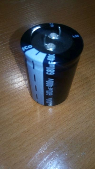 Лот: 10240732. Фото: 1. Конденсатор ECAP 680uF x 400V... Конденсаторы